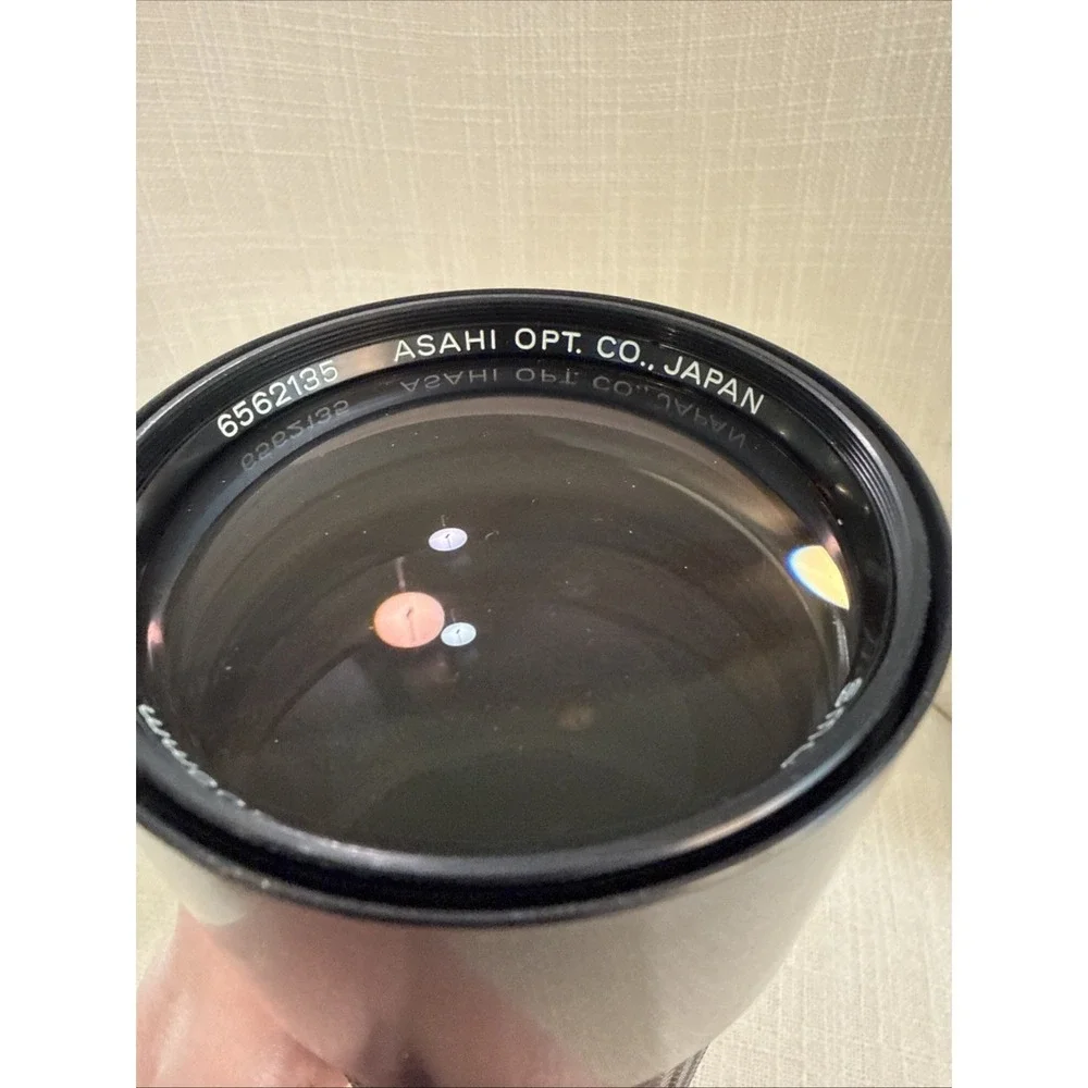 Pentax Asahi SMC 300mm 1:4 manual focus telephoto lens‎